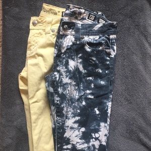 2 pairs miss me skinny jeans yellow, blue white